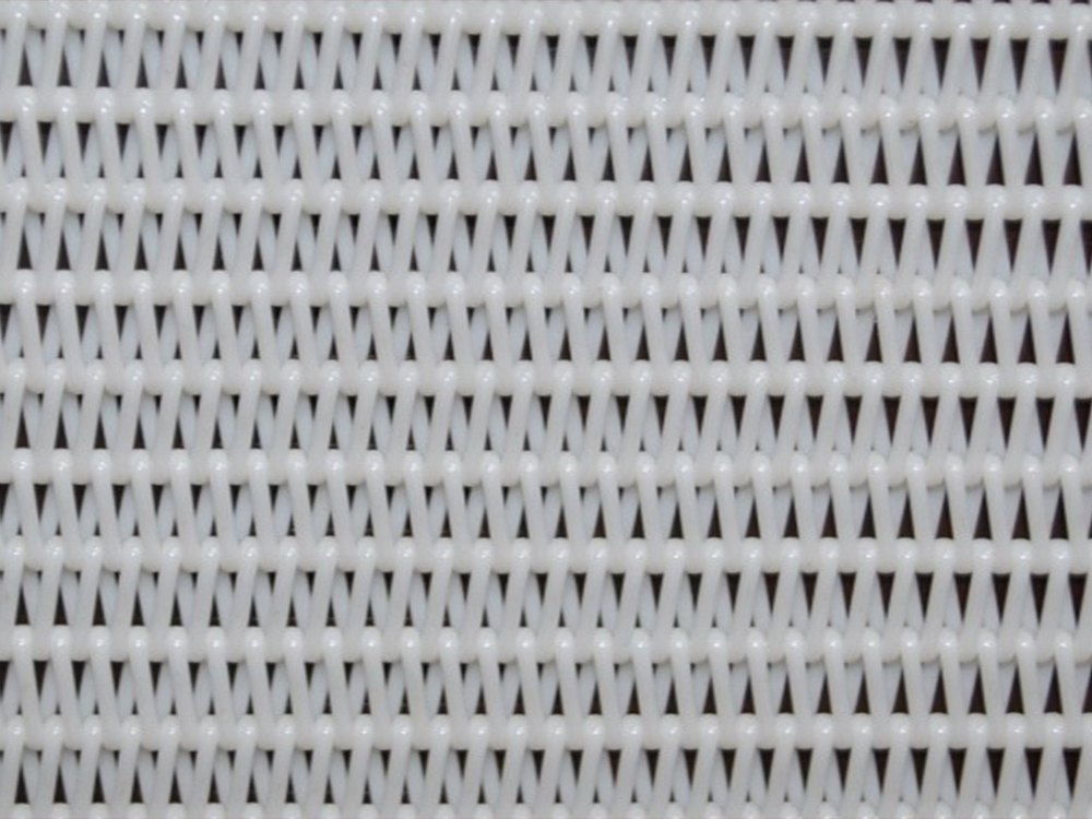 Standard PET spiral dryer fabric, monofilament spirals joined by hinge pins